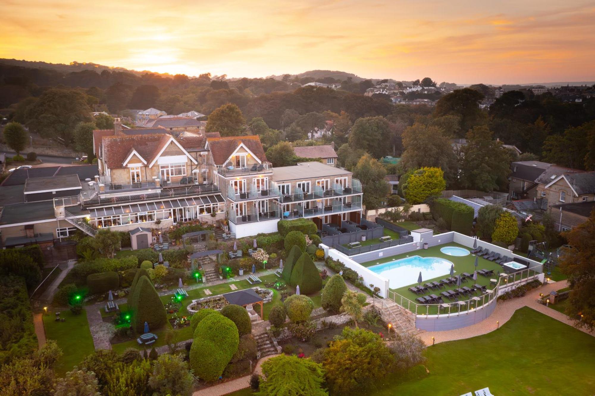 Luccombe Hall Hotel Шанклин Экстерьер фото